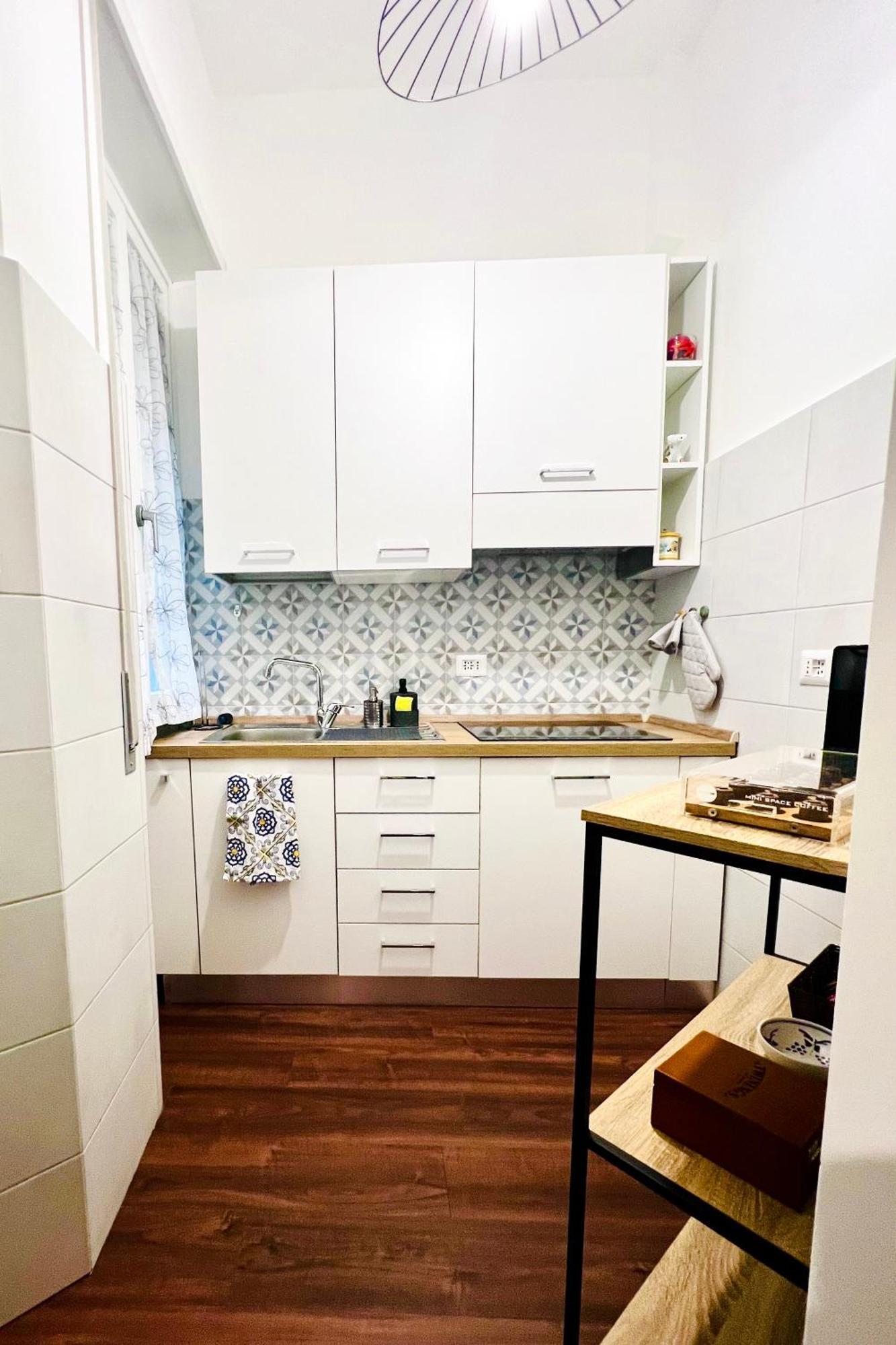 Apartment Elegant Bianca Rom